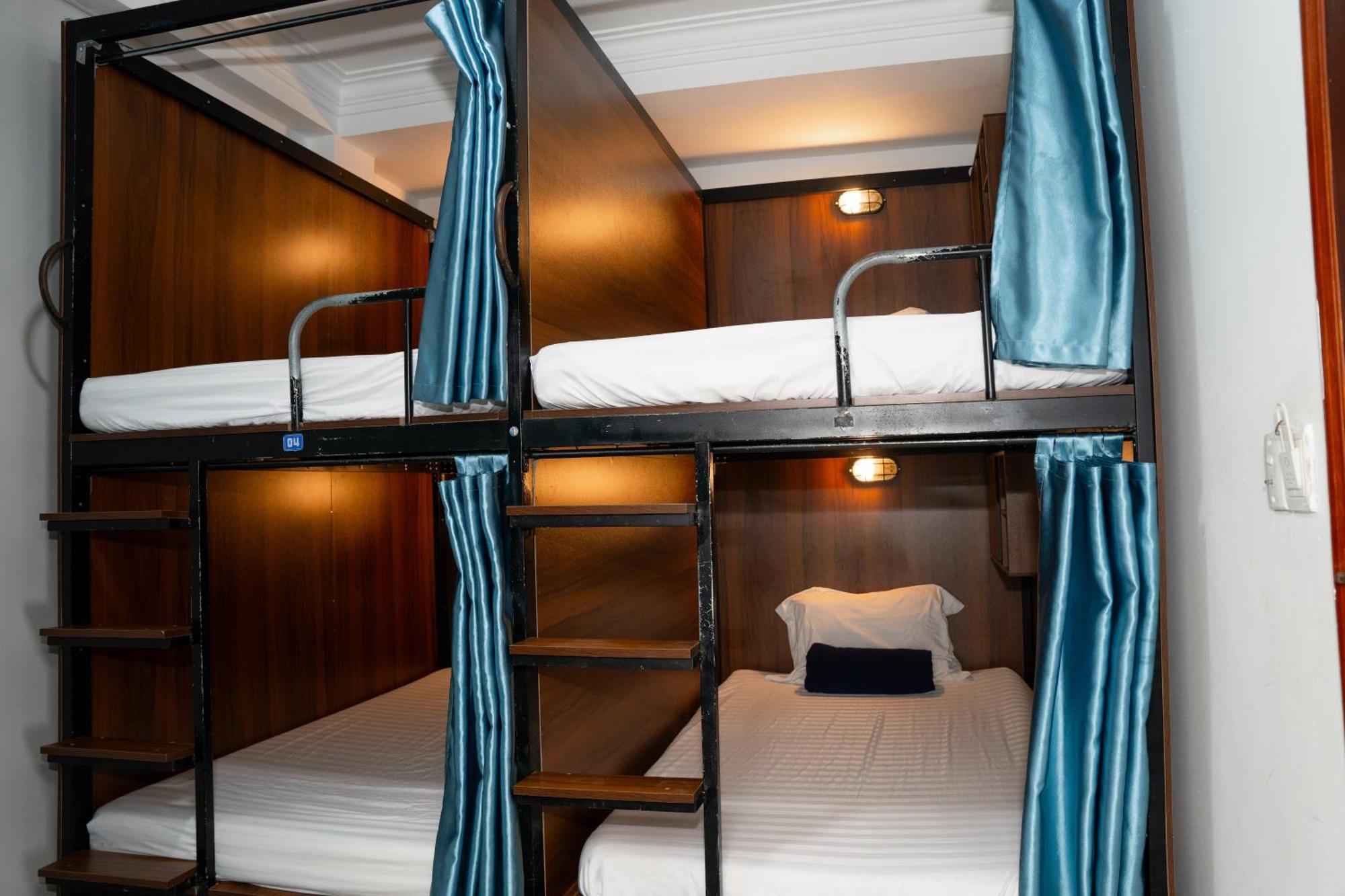 4-Bed Mixed Dormitory Room